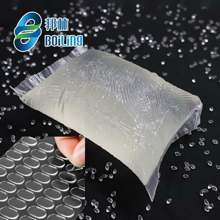 Colla a caldo plastica su plastica